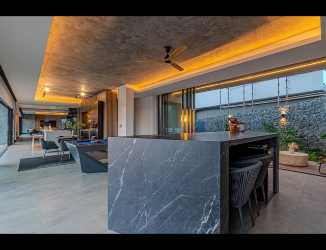 5 BEDROOM HOUSE FOR SALE IN ZULULAMI LUXURY COASTAL ESTATE